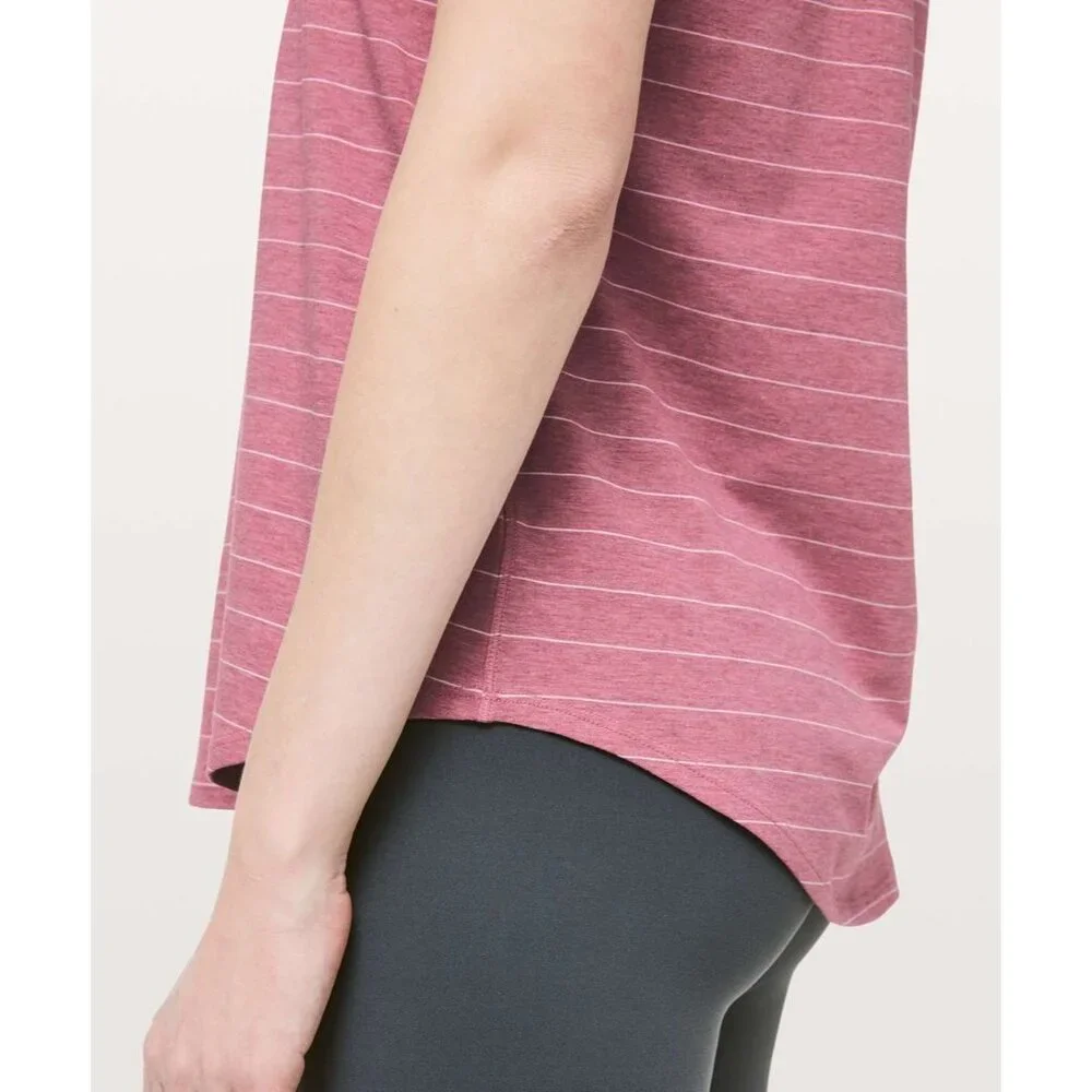 Lululemon Love V-Neck Curved Hem Athleisure Pima Cotton Short Sleeve Tee Shirt 6 - Picture 5 of 9